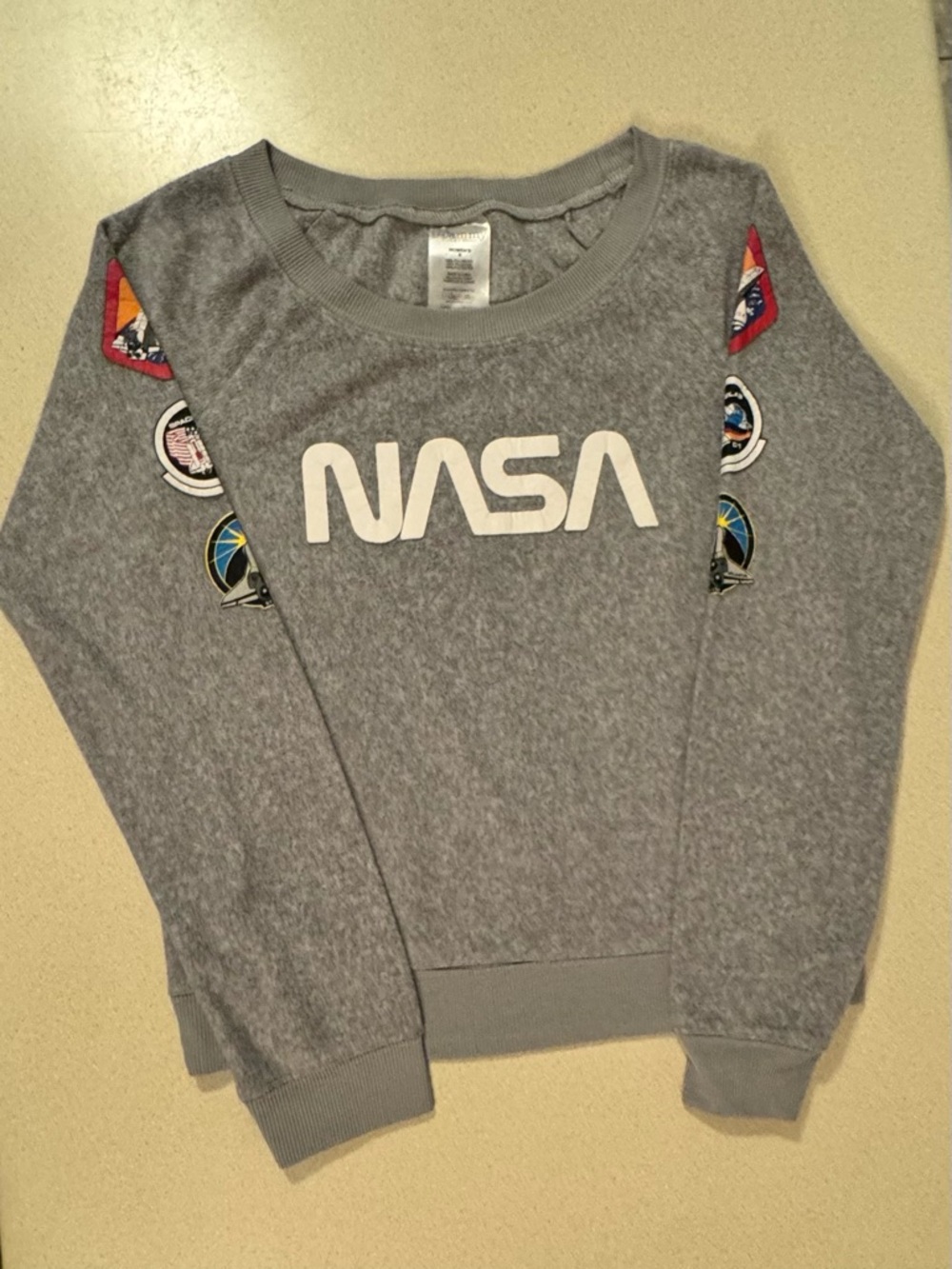 NASA P.Jammy Set Women’s Small Gray Lounge Sweatshirt & Joggers Space Graphic